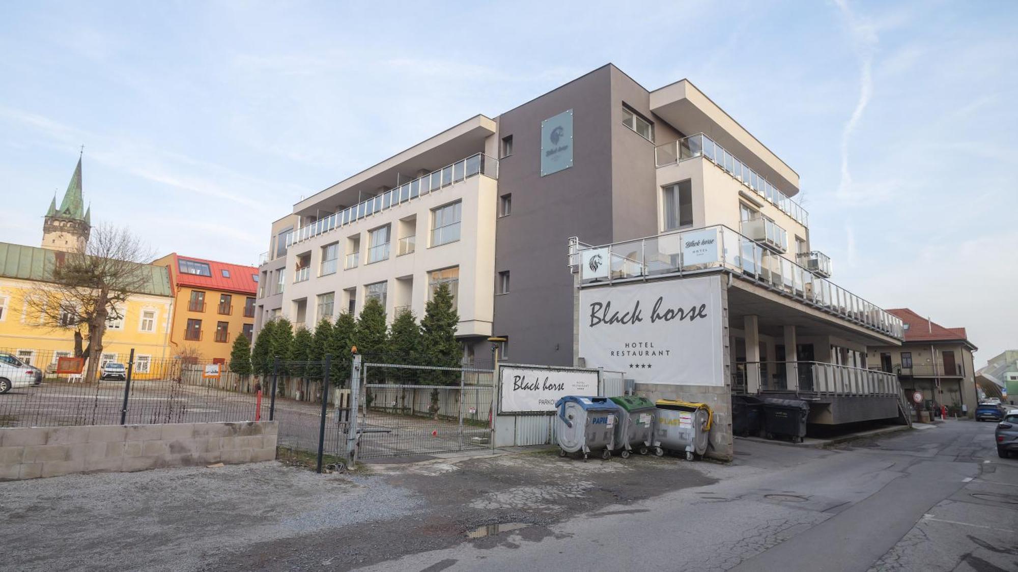 Premium City Centre Bedrooms Presov Ngoại thất bức ảnh
